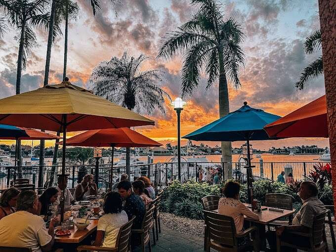 Mango's Dockside Bistro - 10 Best Restaurants in Marco Island (2023)